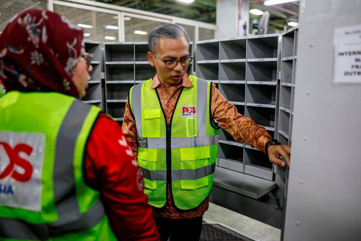 Communications Ministry amends Postal Services Act 2012 for sustainability Communications Ministry amends Postal Services Act 2012 for sustainability