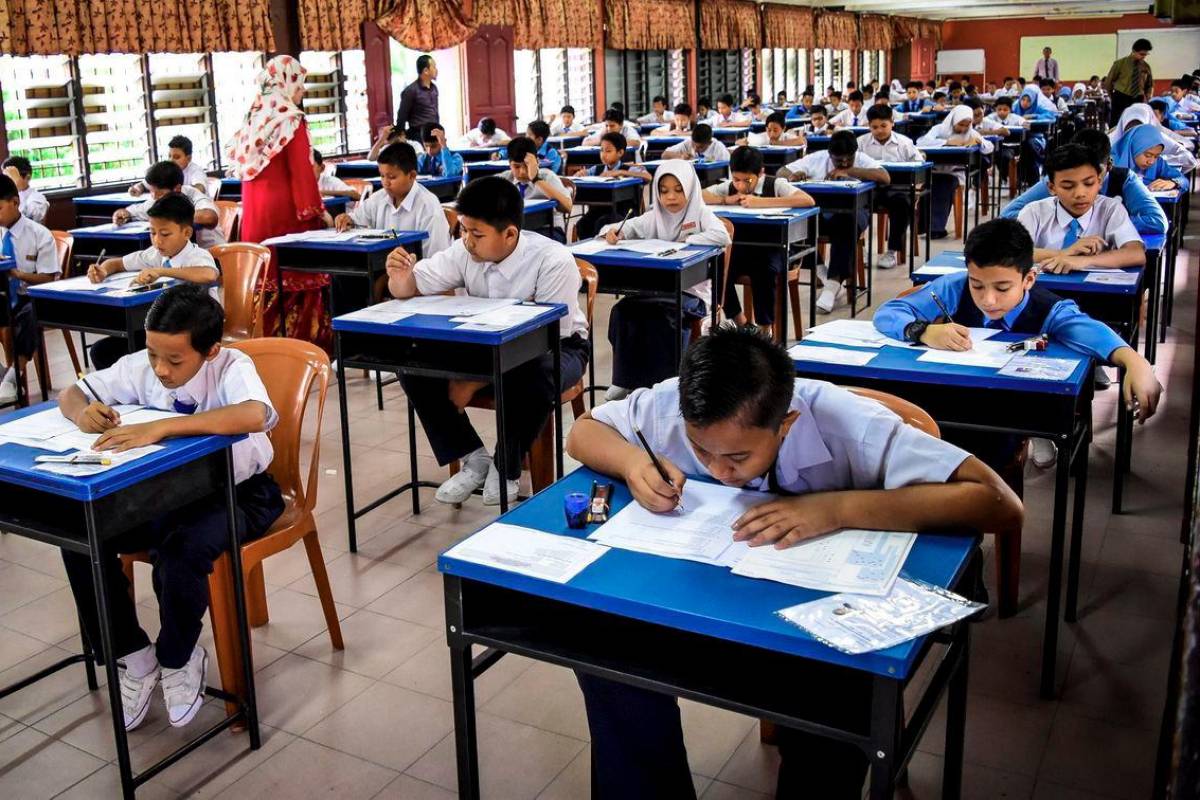 Concerns mount over lower passing mark in final exams Concerns mount over lower passing mark in final exams