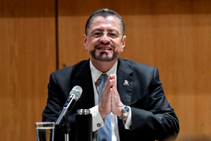 Costa Rica president slams failed vote to lift his immunity