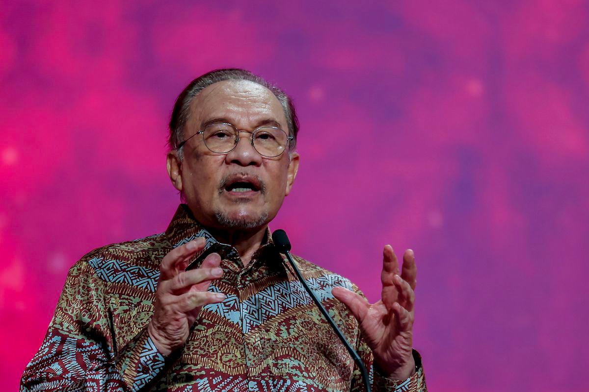 Donald Trump to visit Malaysia for ASEAN Summit, Putin may follow