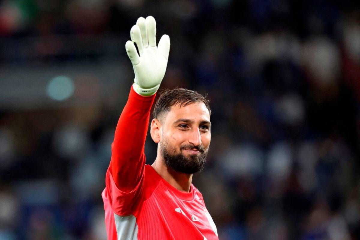 Donnarumma embraces goalkeeper competition at Manchester City Donnarumma embraces goalkeeper competition at Manchester City