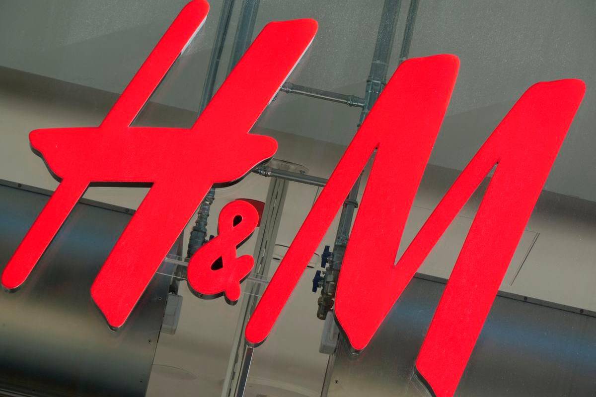 Fashion group H&M's Q3 profit rises more than expected, warns of tariff costs Fashion group H&M's Q3 profit rises more than expected, warns of tariff costs