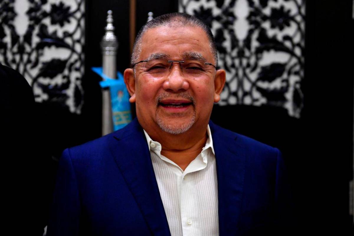 Federal Court maintains October 29 hearing date for Isa Samad appeal Federal Court maintains October 29 hearing date for Isa Samad appeal
