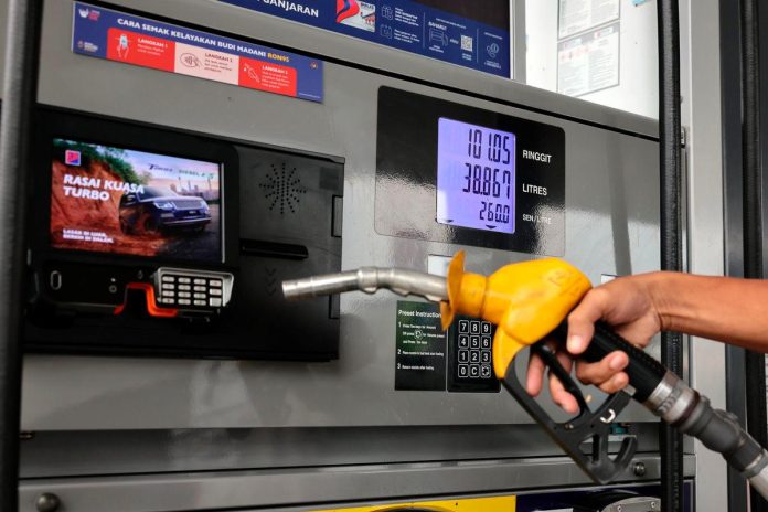 Federal ministry team in Sarawak finds more RON95 subsidy problems