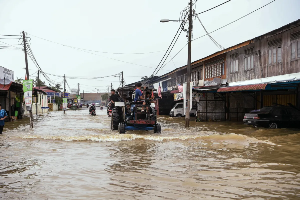 Flood evacuees in Kedah, Penang, Perak relief centres total 5,788 (1)