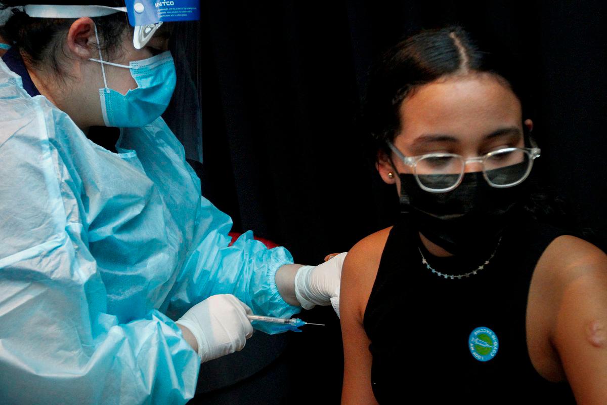 Florida to end all state vaccine mandates including for school children