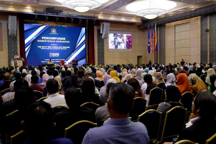 Good governance, sound policies make petrol price cut possible – PM