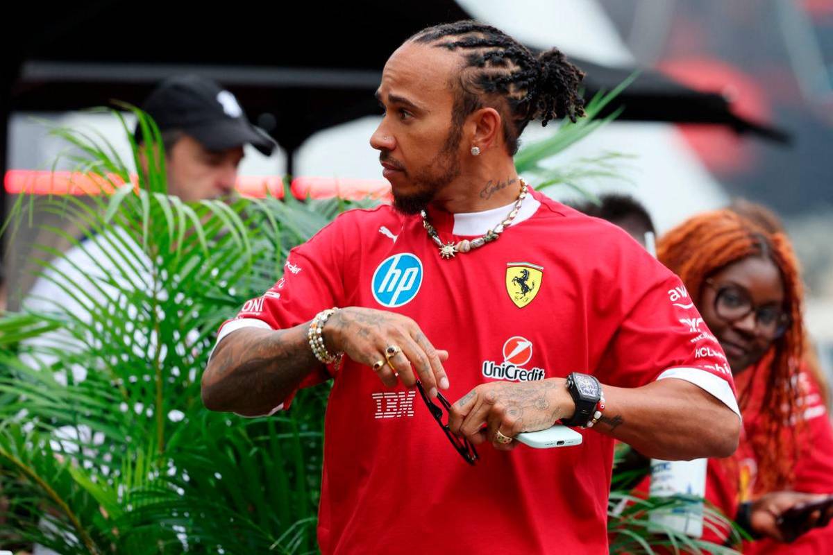 Hamilton calls Ferrari win far-fetched but eyes podium in Baku Hamilton calls Ferrari win far-fetched but eyes podium in Baku