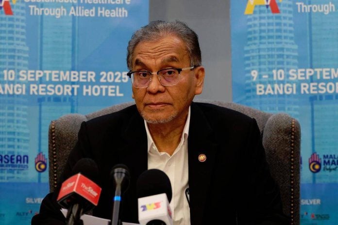 Health Ministry drafting cabinet memorandum on proposed vape ban