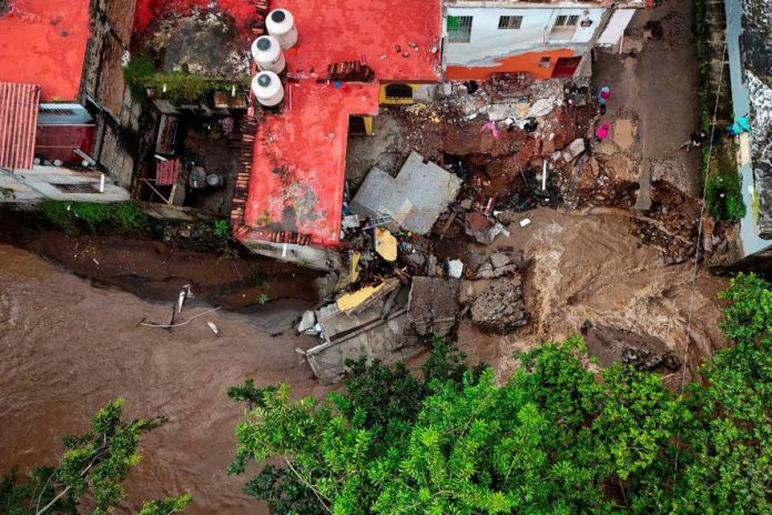 Heavy rains kill 64 in Mexico with 65 missing after flooding