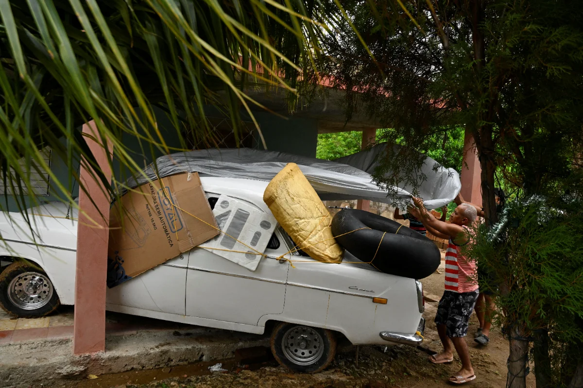 Hurricane Melissa hits Jamaica as strongest storm in history