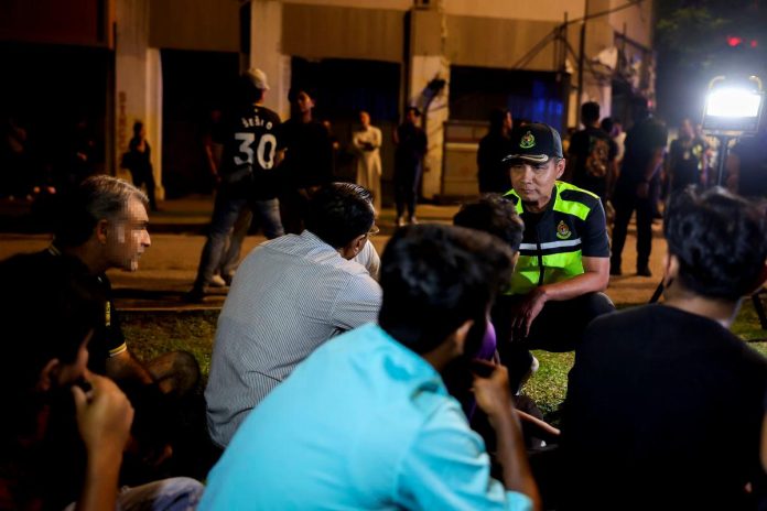 Immigration raids ‘Little Pakistan’ in KL, detains 196 illegal immigrants