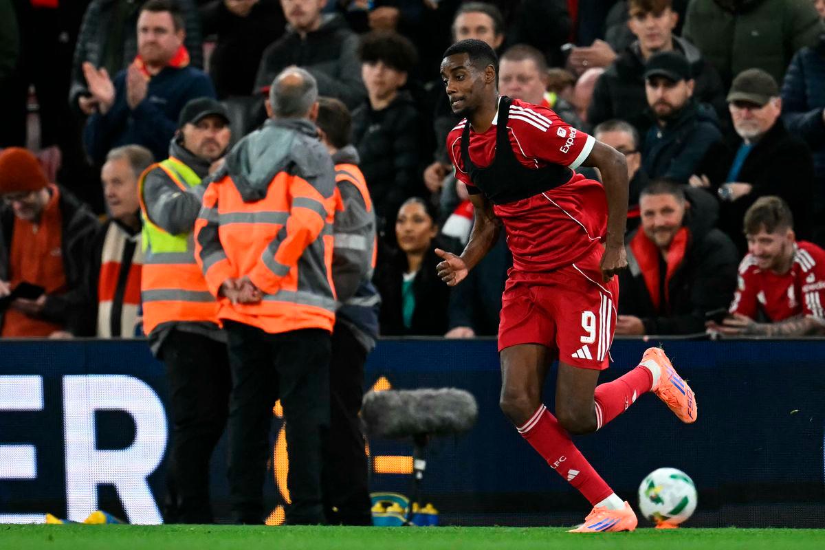 Isak scores first Liverpool goal in League Cup win, Chelsea survive scare Isak scores first Liverpool goal in League Cup win, Chelsea survive scare