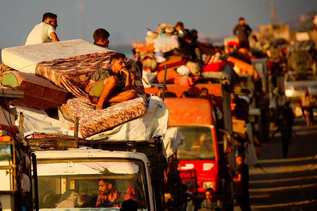 Israel says 700,000 Palestinians have fled Gaza City to south