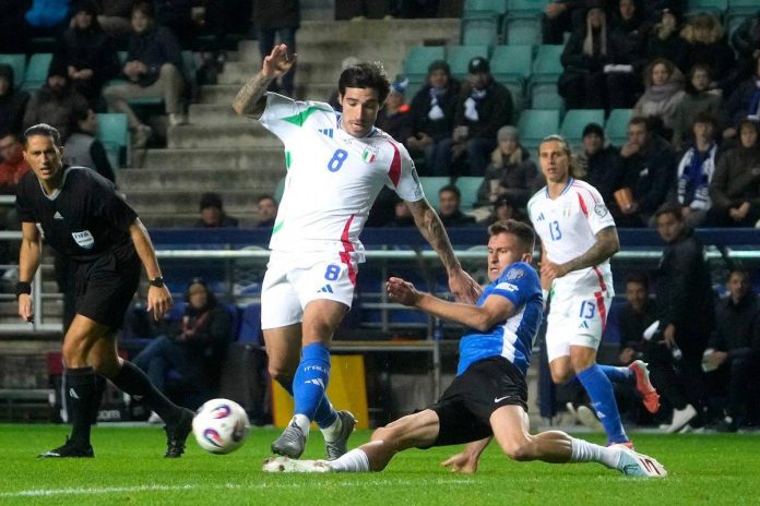 Italy boost World Cup qualifying hopes with 3-1 victory over Estonia