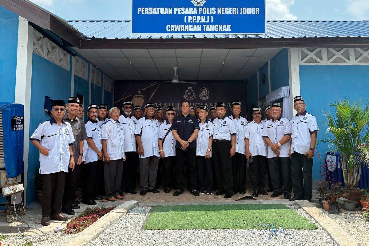 Johor police retirees urged to register for RM200 state cash aid Johor police retirees urged to register for RM200 state cash aid