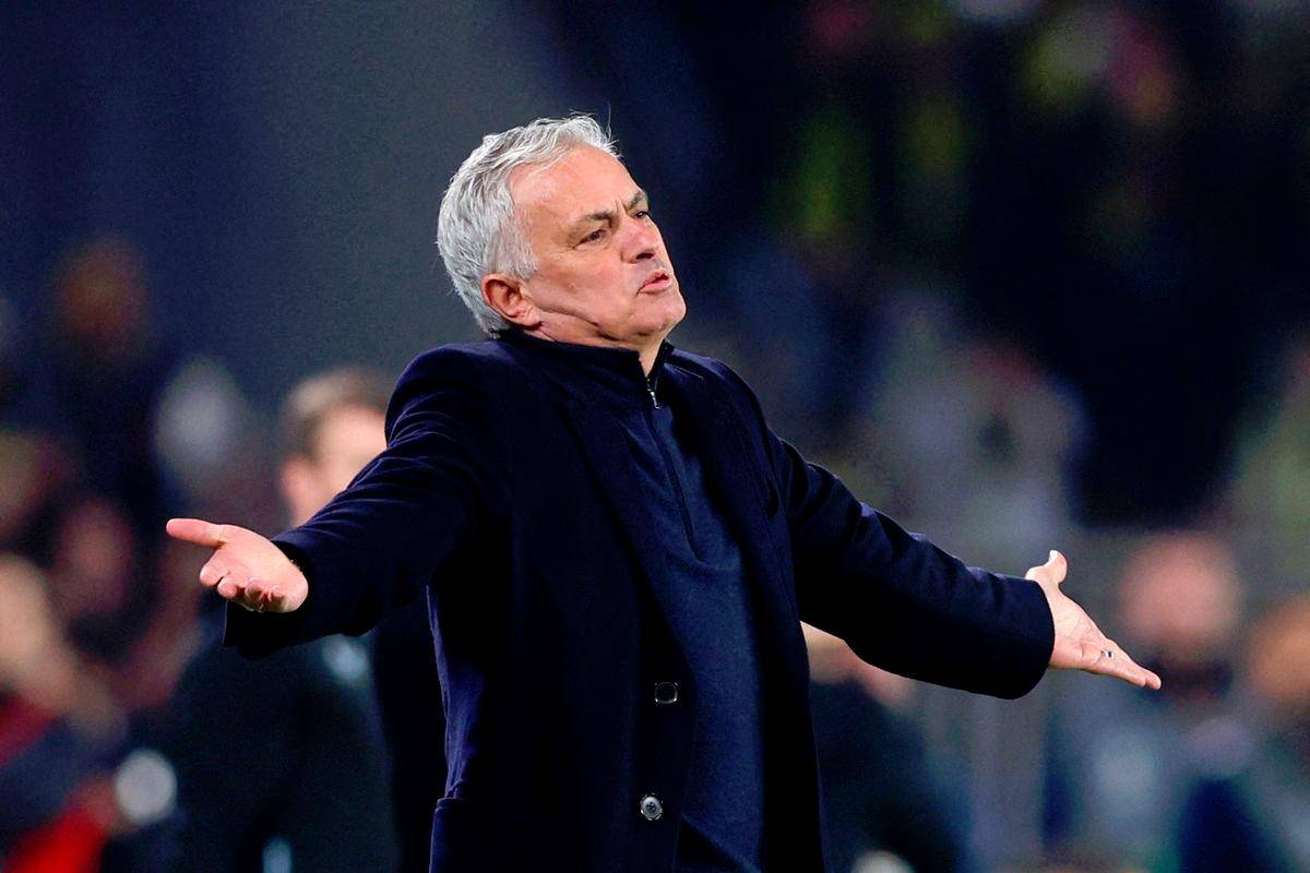 Jose Mourinho confirms Benfica return interest after Bruno Lage sacking Jose Mourinho confirms Benfica return interest after Bruno Lage sacking