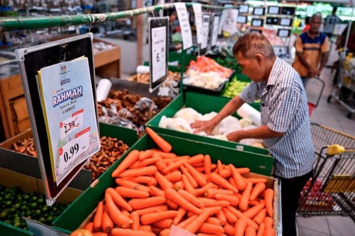 KPDN targets 20,000 Rahmah sales nationwide to ease cost of living