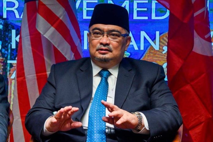 Kelantan minta perobohan pangkalan haram di sempadan dibuat dengan teliti