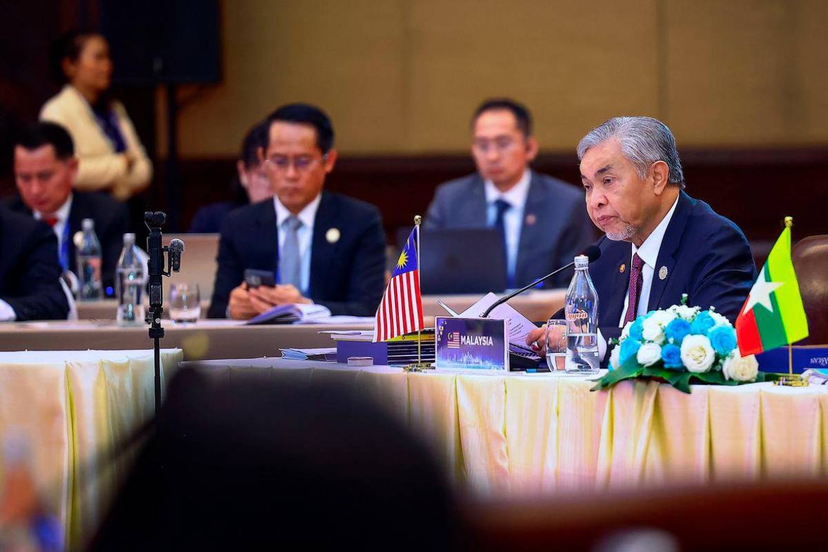 Kerajaan perkukuh kesiapsiagaan hadapi Monsun Timur Laut tahun ini Kerajaan perkukuh kesiapsiagaan hadapi Monsun Timur Laut tahun ini