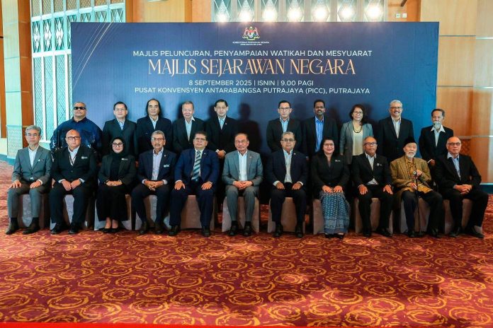 Kerajaan tubuh Majlis Sejarawan Negara pimpinan Perdana Menteri