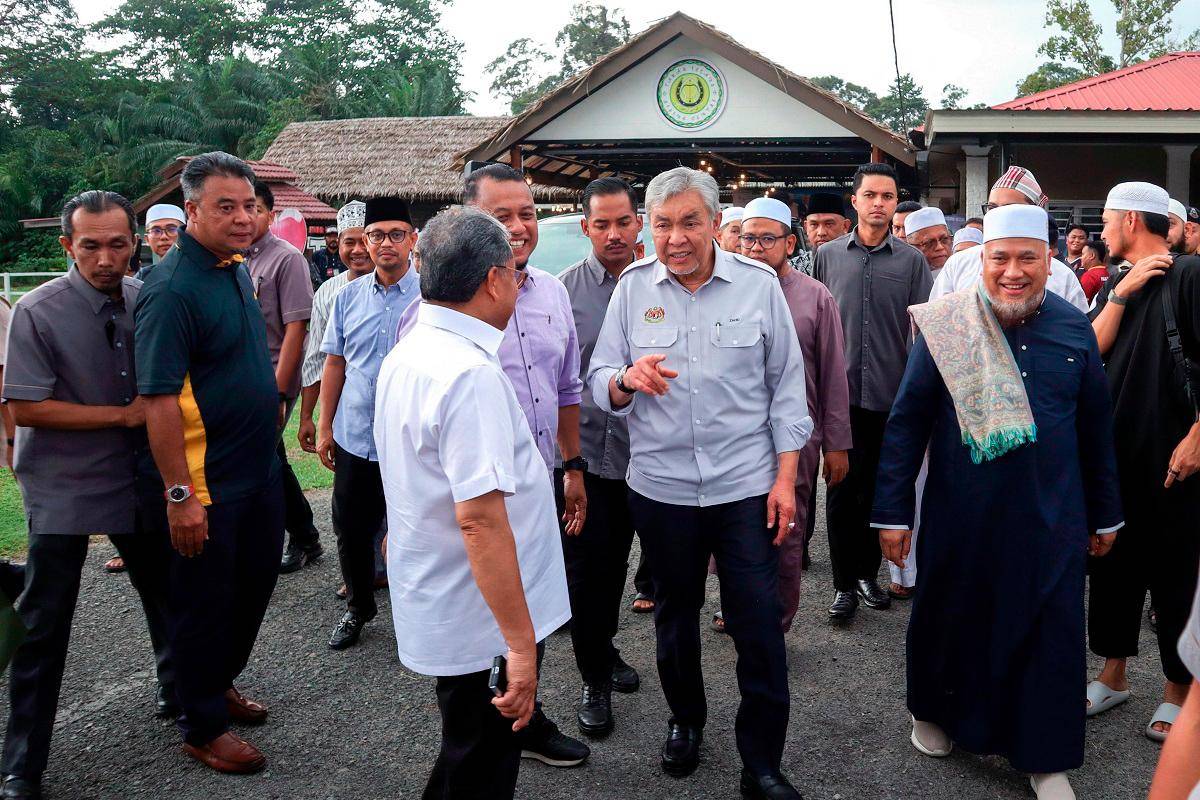 Lawatan Ahmad Zahid ke Kemboja perkukuh hubungan diplomatik Lawatan Ahmad Zahid ke Kemboja perkukuh hubungan diplomatik