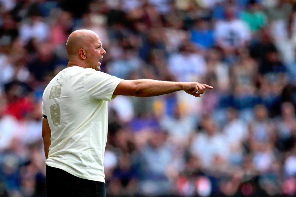 Liverpool manager Slot calls Isak world’s best striker after record move Liverpool manager Slot calls Isak world’s best striker after record move