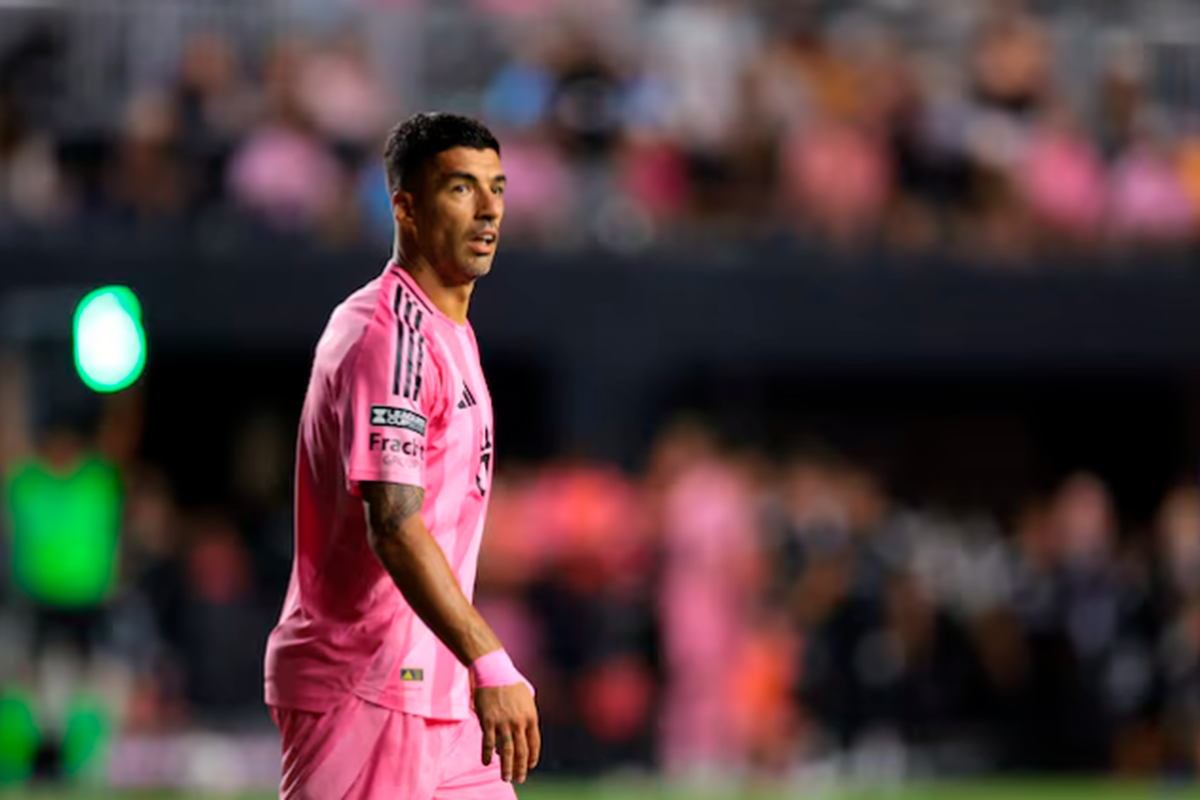 Luis Suarez apologises for spitting incident after Leagues Cup final