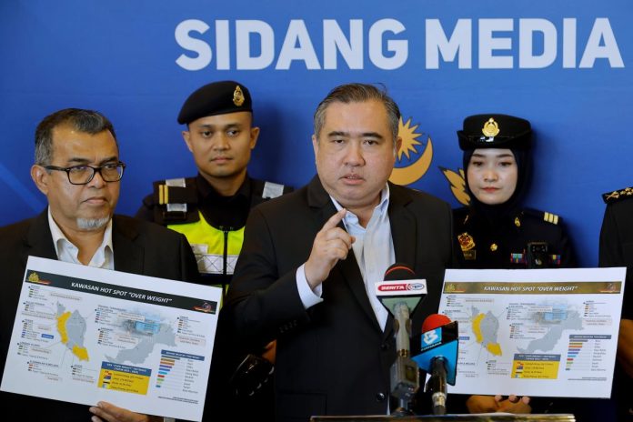 MOT and JPJ launch war on overloaded commercial vehicles MOT and JPJ launch war on overloaded commercial vehicles