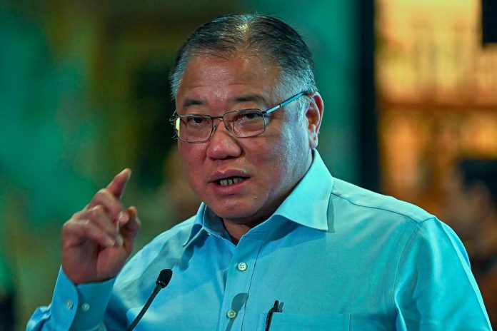 MOTAC urges multilingual tour guides to enhance tourist experience