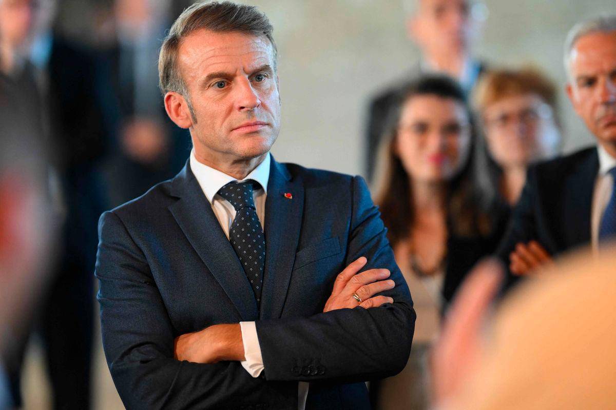 Macron lawsuit presents scientific evidence against gender rumours Macron lawsuit presents scientific evidence against gender rumours