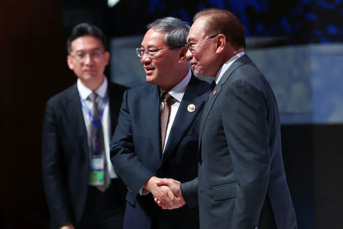 Malaysia and China Reaffirm Ties at ASEAN Summit, Highlight Trust and Cooperation Malaysia and China Reaffirm Ties at ASEAN Summit, Highlight Trust and Cooperation