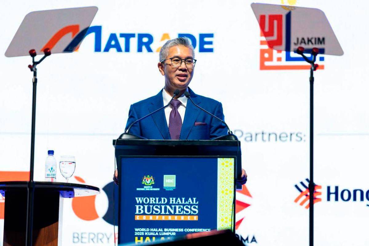 Malaysia must engage both US and China as key economic partners
