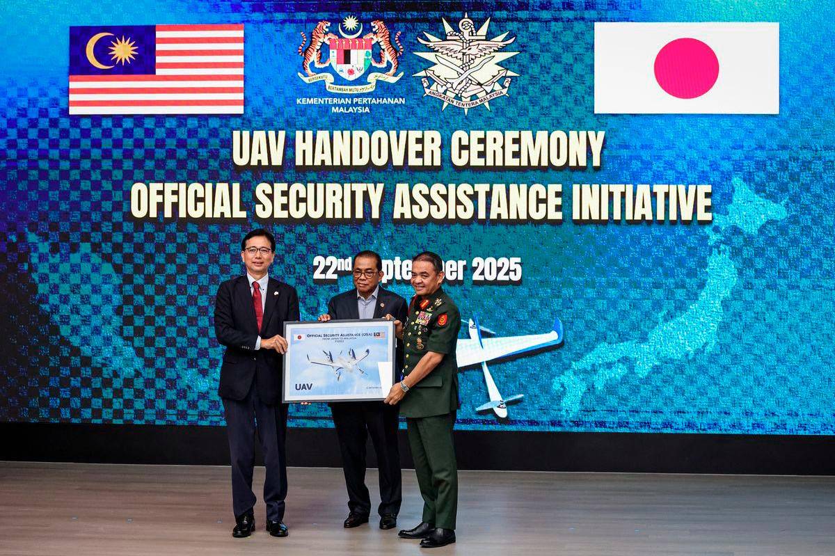 Malaysia receives 14 UAVs and seven rescue boats from Japan