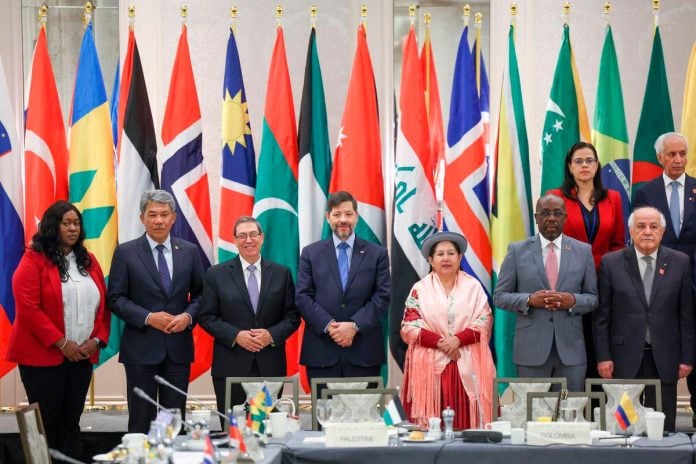 Malaysia seru hubungan kumpulan The Hague, UNSC diperkukuh untuk sekatan ke atas Israel Malaysia seru hubungan kumpulan The Hague, UNSC diperkukuh untuk sekatan ke atas Israel