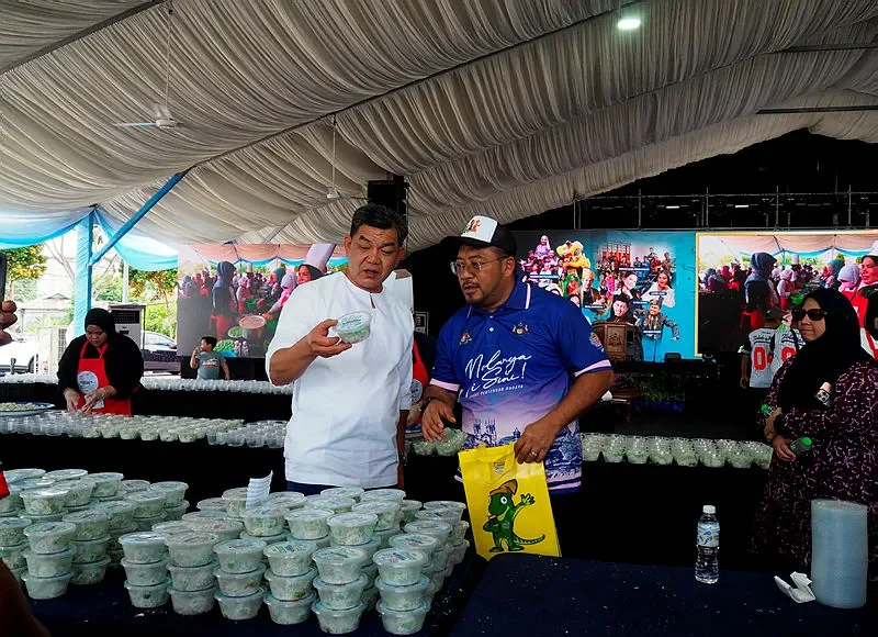 Melaka cipta rekod baharu dengan 50,000 biji onde-onde