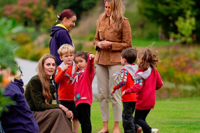 Melania Trump and Kate meet children in first joint public appearance