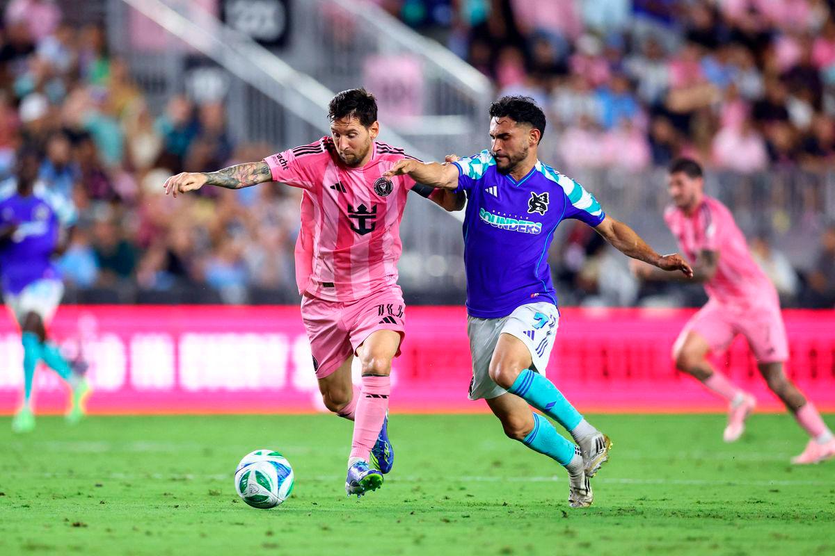 Messi scores and assists as Miami beats Seattle in MLS grudge match Messi scores and assists as Miami beats Seattle in MLS grudge match
