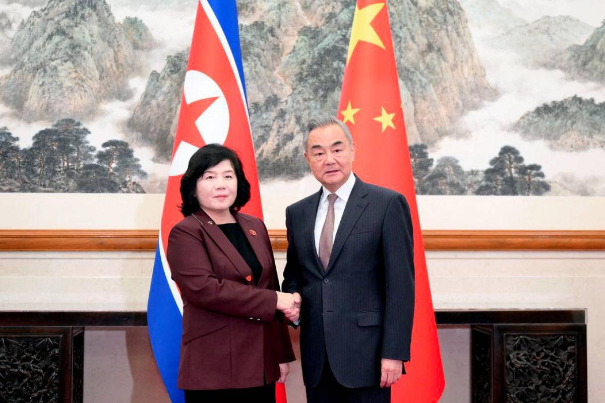 North Korea vows to strengthen ties with China, foreign minister says