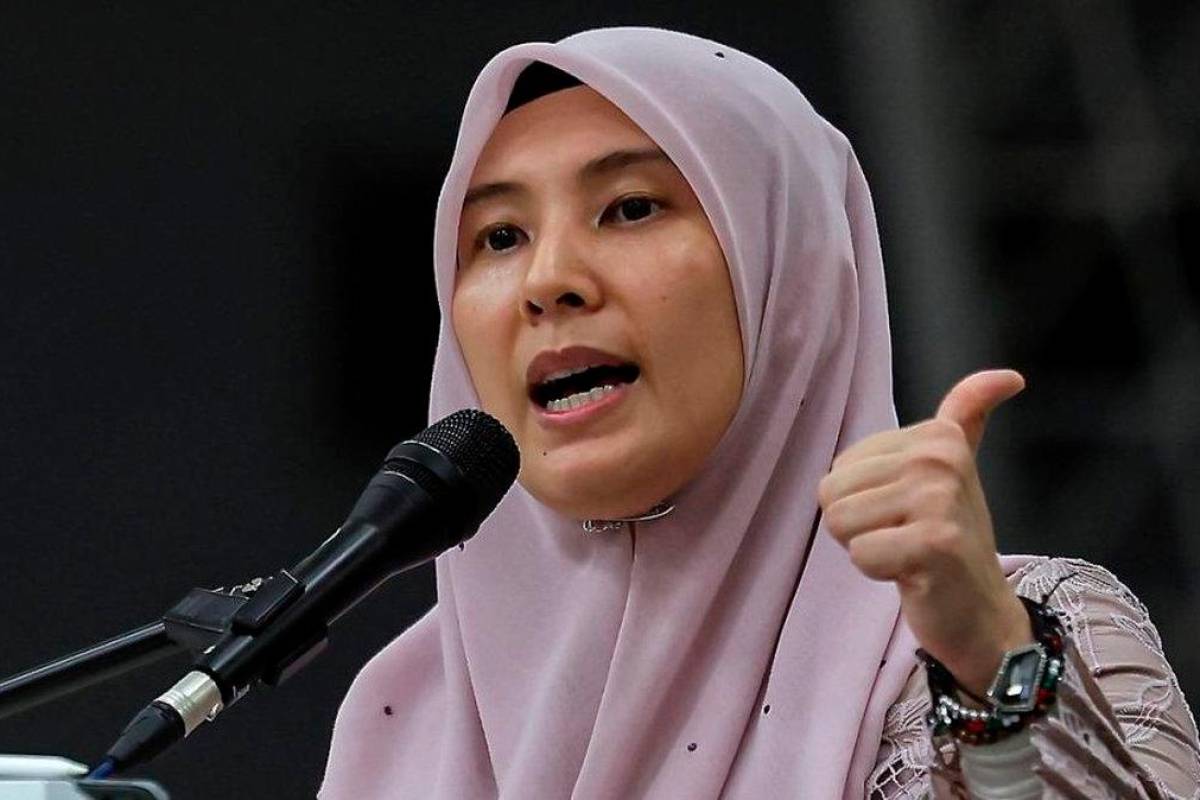 Nurul Izzah demands action over Freedom Flotilla interception Nurul Izzah demands action over Freedom Flotilla interception