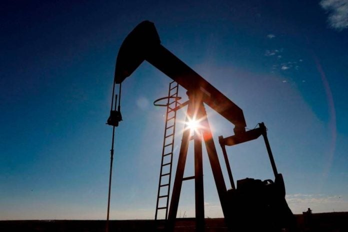 Oil prices dip as Iraq increases exports amid demand concerns