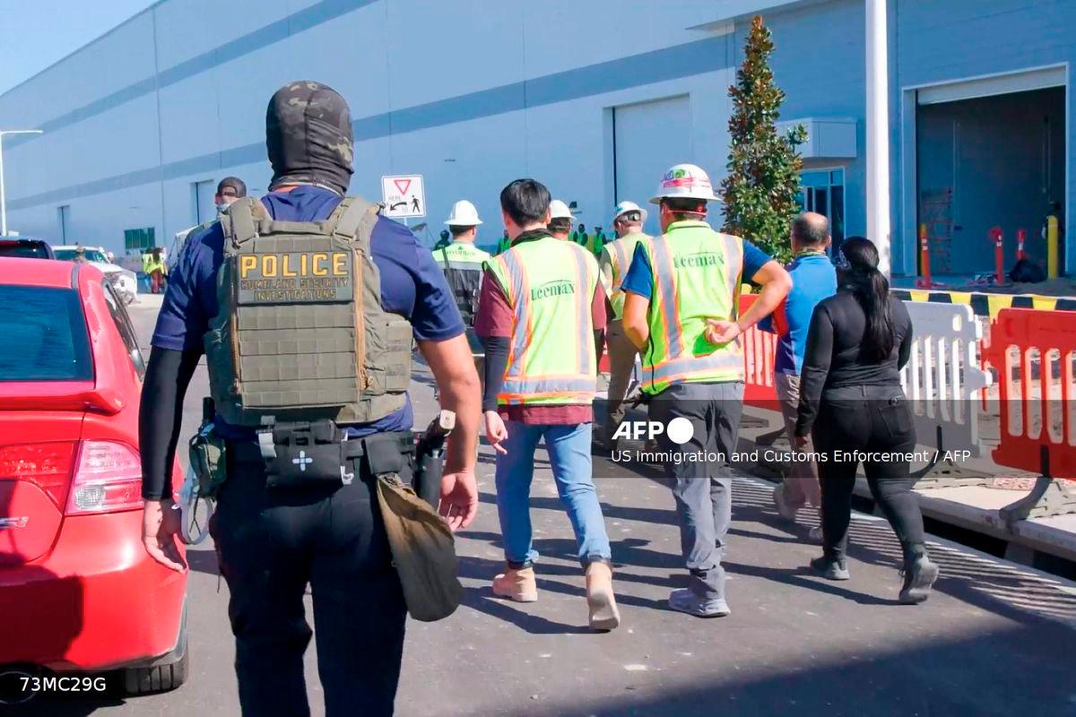 Over 300 South Koreans detained in US Hyundai-LG battery plant raid Over 300 South Koreans detained in US Hyundai-LG battery plant raid