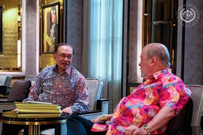 PM updates Agong on BUDI95 fuel subsidy and ASEAN Summit preparations PM updates Agong on BUDI95 fuel subsidy and ASEAN Summit preparations