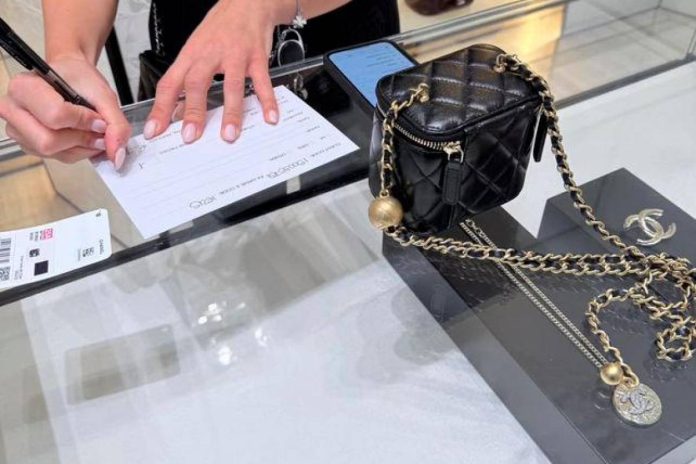 Penang woman sells boyfriend’s Myvi via ‘sambung bayar’ just to buy Chanel bag