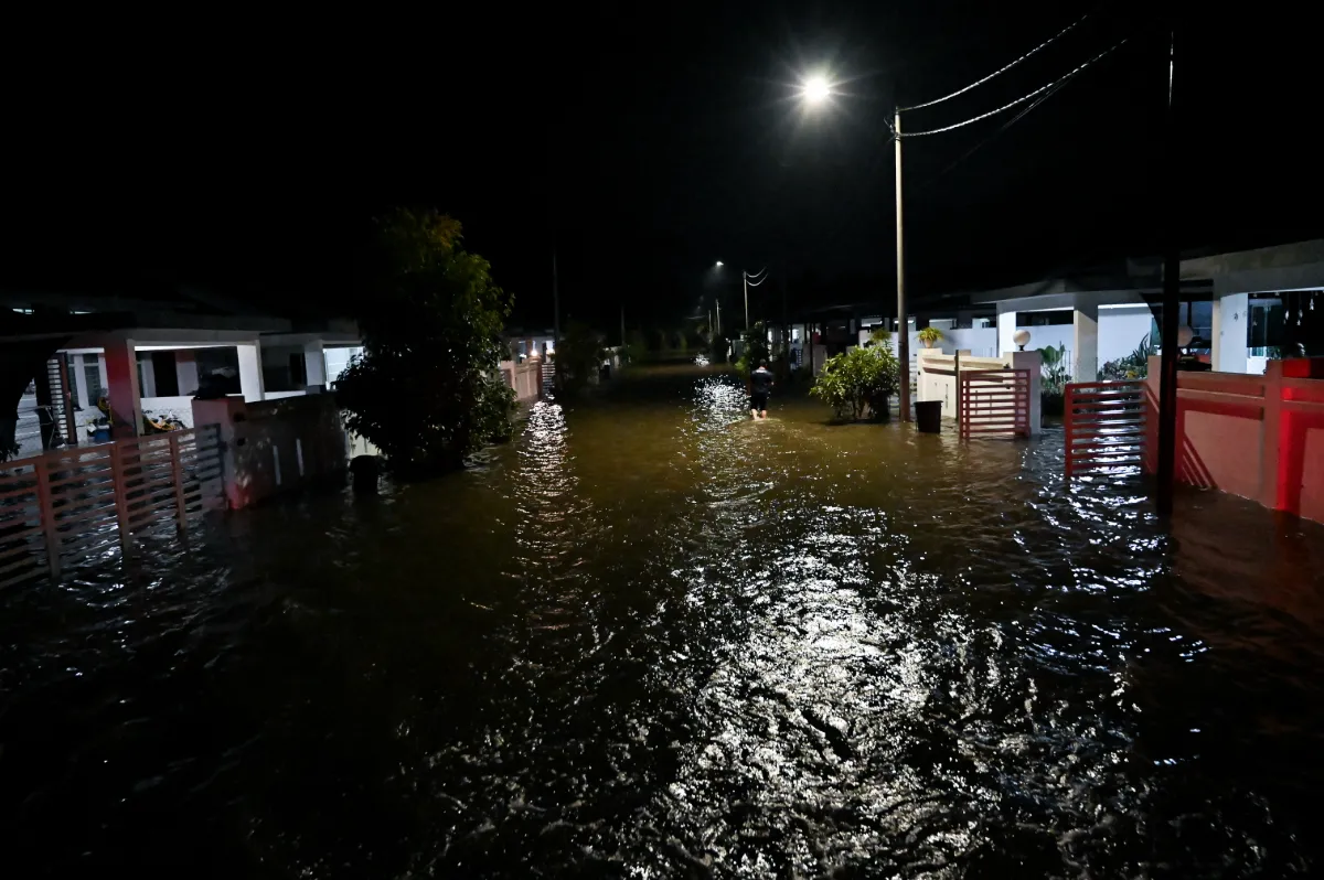 Penduduk kawasan banjir Perak diingatkan jangan tunggu saat akhir Penduduk kawasan banjir Perak diingatkan jangan tunggu saat akhir