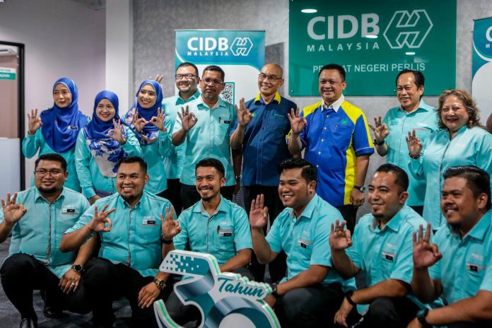 Perlis Raja Muda urges construction industry to use CIDB programmes