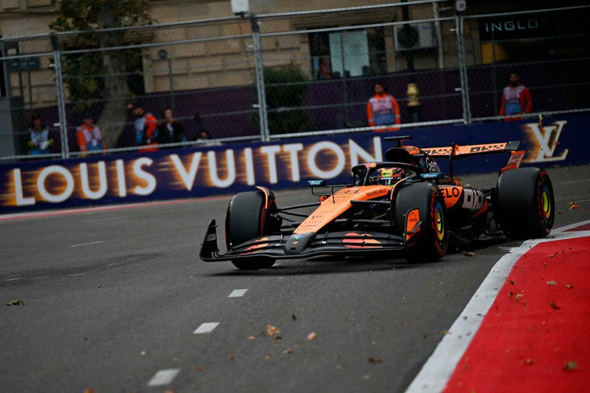 Piastri crashes out on first lap of Azerbaijan GP ending 34-race streak Piastri crashes out on first lap of Azerbaijan GP ending 34-race streak