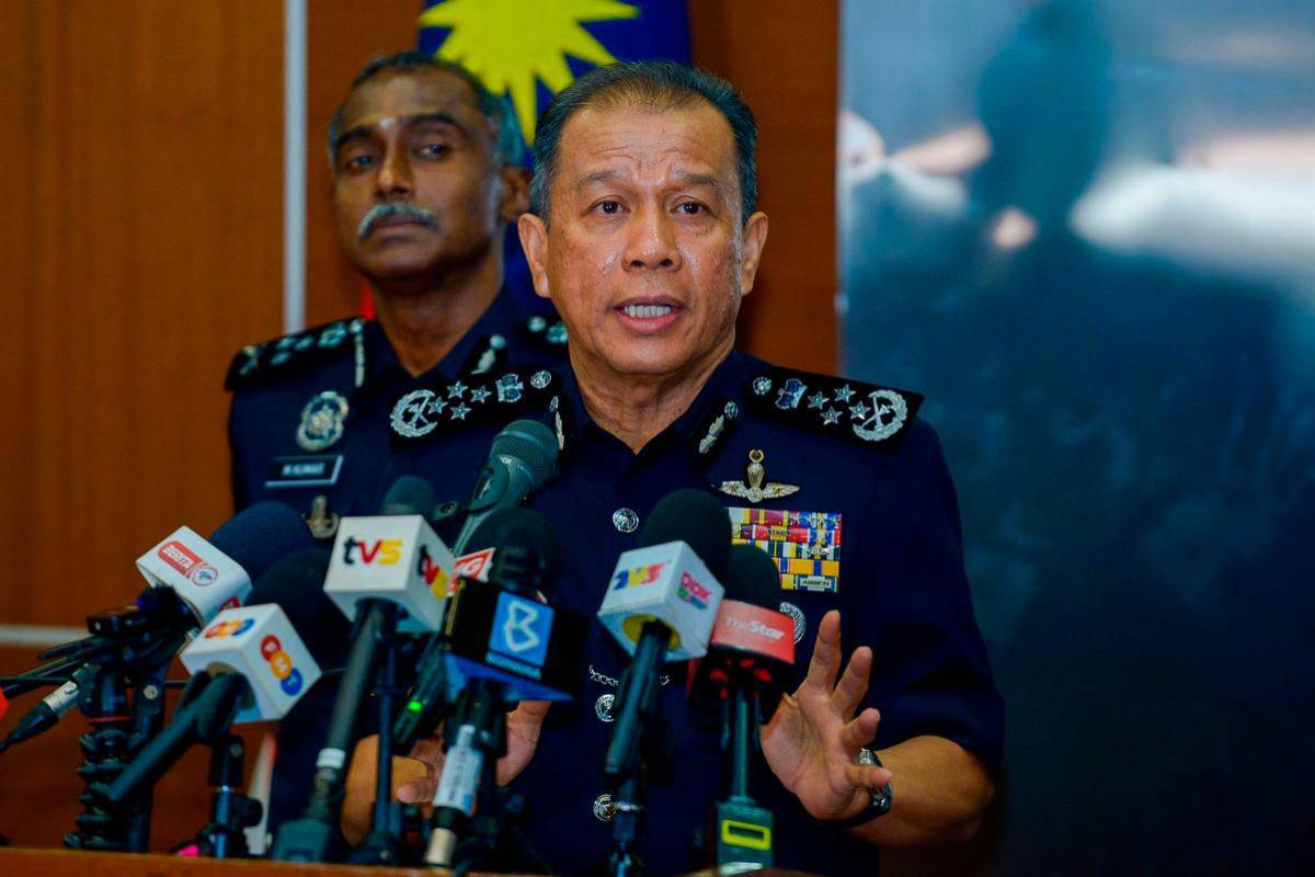 Police bust organised crime group with 17 arrests in Op Jack Sparrow Police bust organised crime group with 17 arrests in Op Jack Sparrow