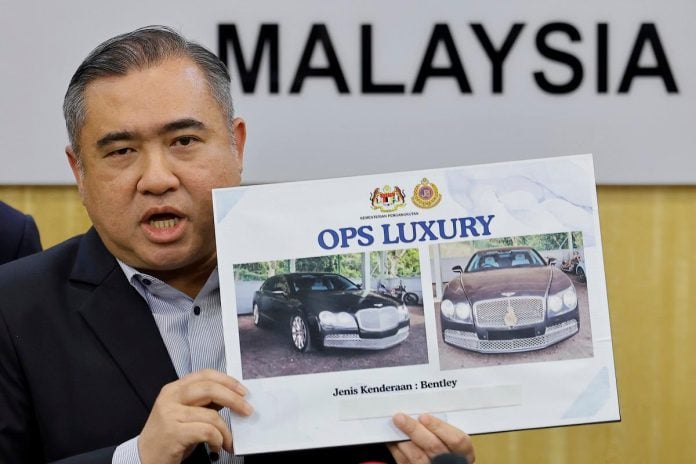 Porsche jenama mewah paling tinggi tertunggak cukai jalan - Loke