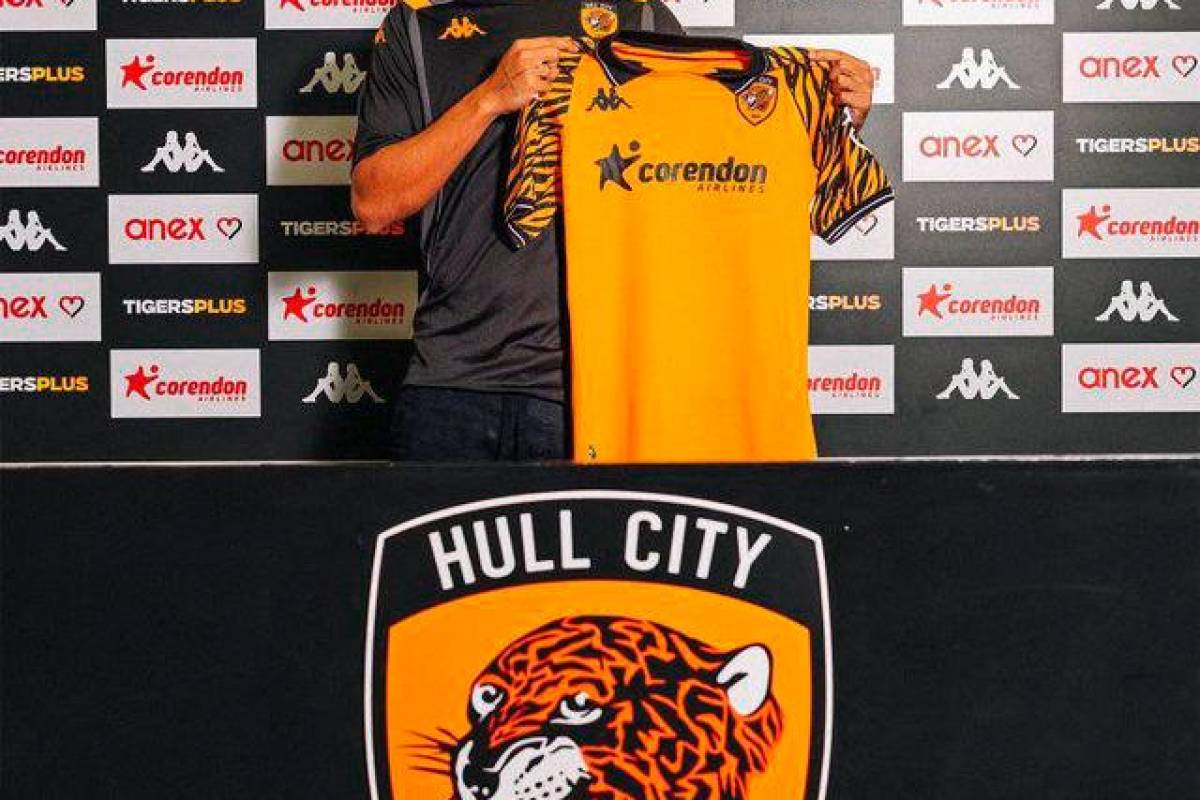 Ronaldinho’s son Joao Mendes signs one-year deal with Hull City Ronaldinho’s son Joao Mendes signs one-year deal with Hull City
